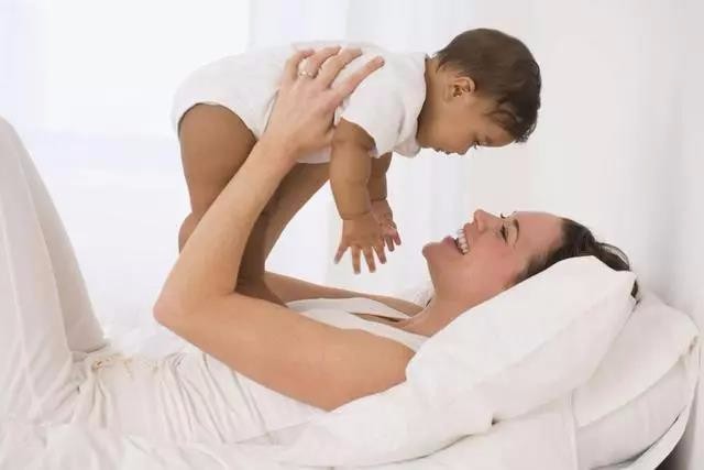 每个宝宝都适合母乳喂养吗？